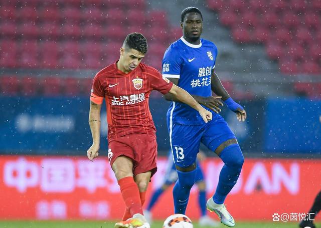 今晚荷甲传出新动向，上海海港临场应变，管理层表态：管理层满意，赛程密集仍需轮换的简单介绍