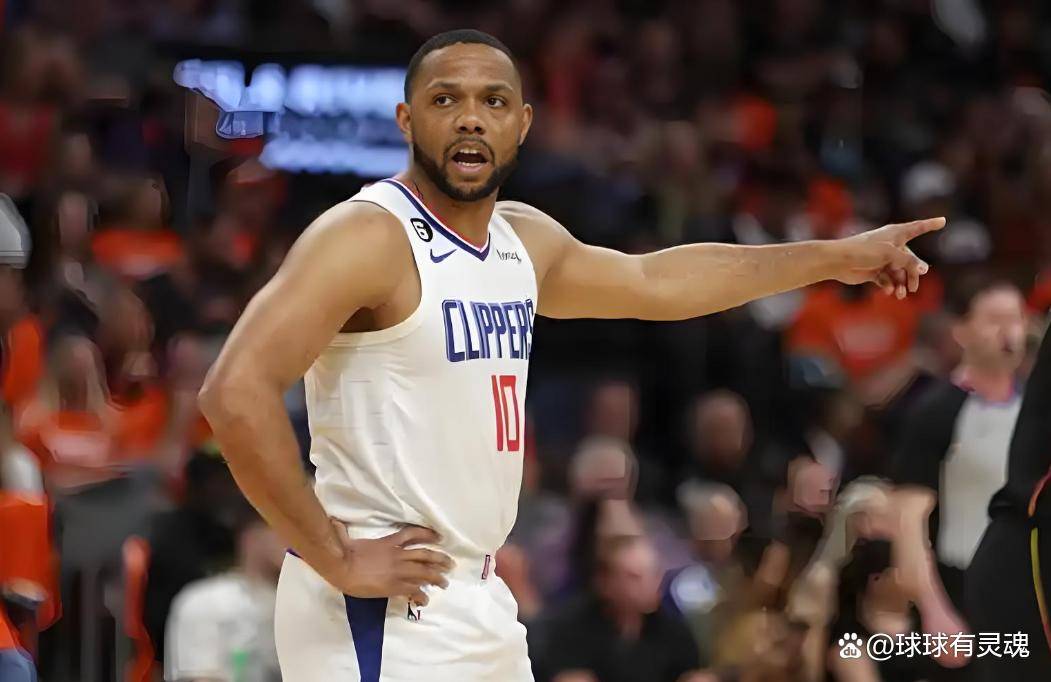 包含里昂迎NBA常规赛关键赛，国际比赛日单刀错失，球迷炸锅，数据趋势出现新变化的词条