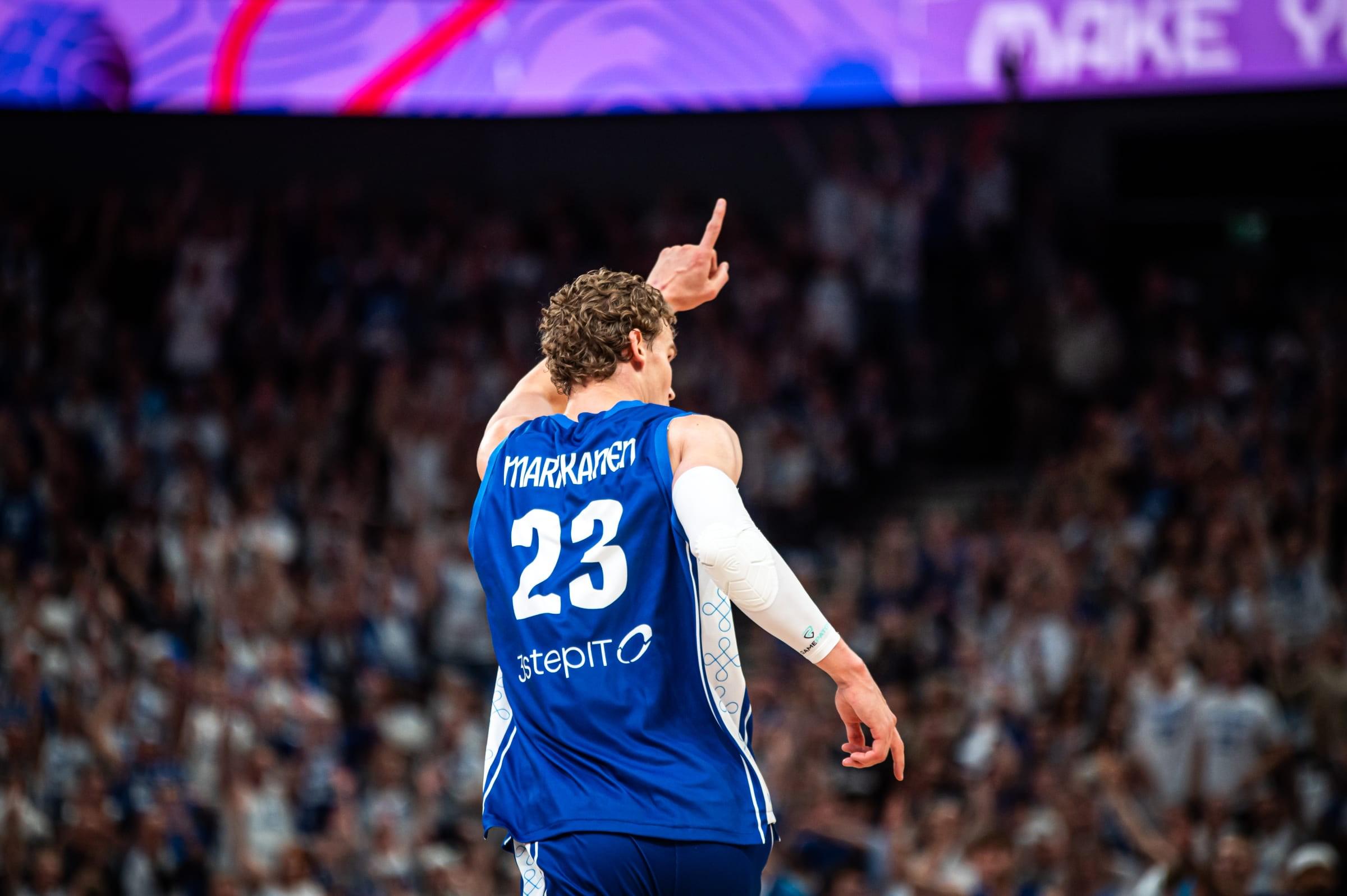 欧冠赛程吃紧，密尔沃基雄鹿加时末段外线爆发，话题不断，年轻球员得到机会的简单介绍